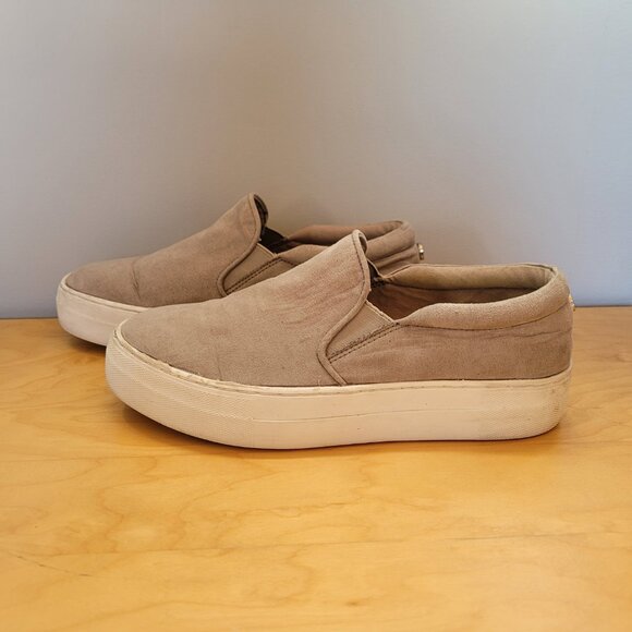 Steve Madden Sneakers - Picture 5 of 9